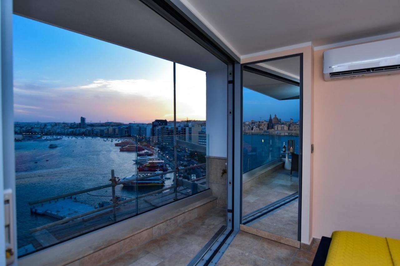 Unique Seafront Triplex Penthouse With Panoramic Bedroom & Rooftop Jacuzzi Overlooking Valletta Sliema Exteriér fotografie