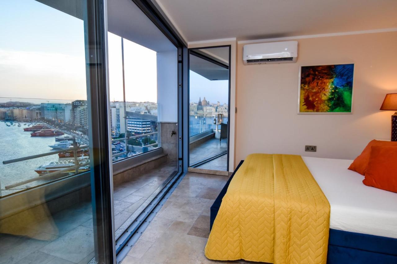 Unique Seafront Triplex Penthouse With Panoramic Bedroom & Rooftop Jacuzzi Overlooking Valletta Sliema Exteriér fotografie